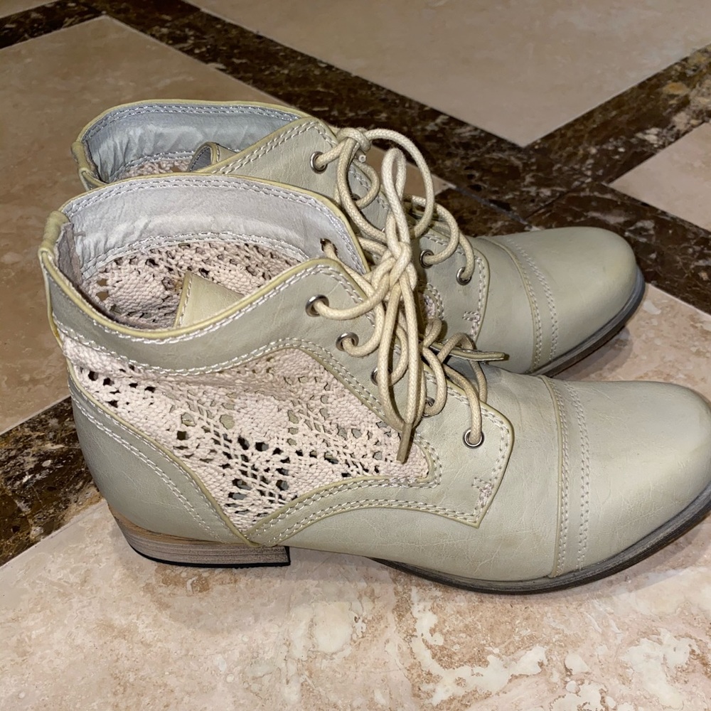 Chrochet booties Shi by Journeys